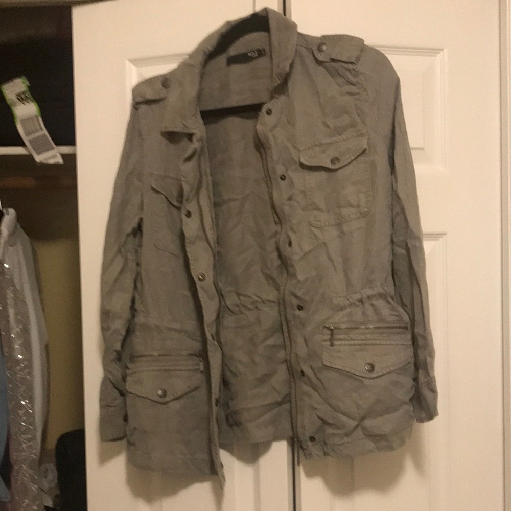 Subtle camo green utility jacket size small